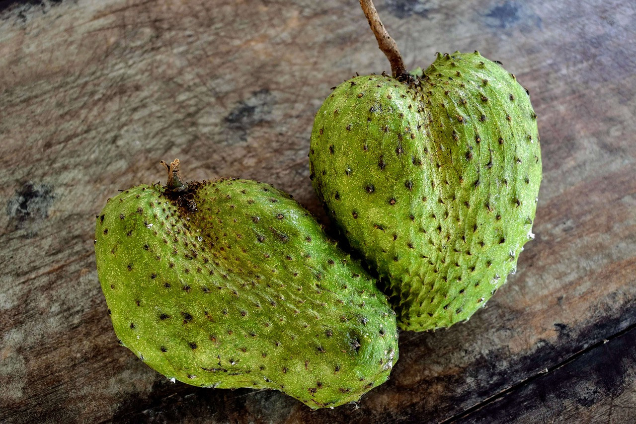 Benarkah Buah Sirsak Ampuh Melawan Kanker?